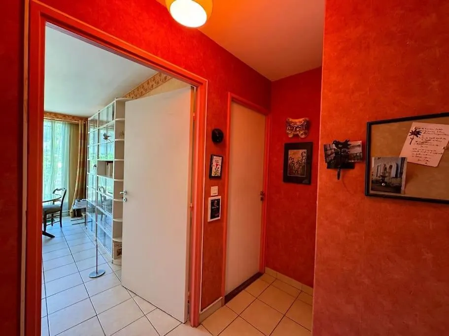 Stylish 1Br With Peaceful Garden In 18Th District Apartment Paris 0*,  France